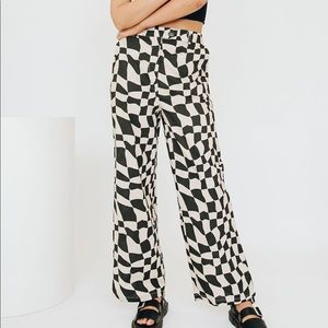 NWT verge girl NY heat check pants
